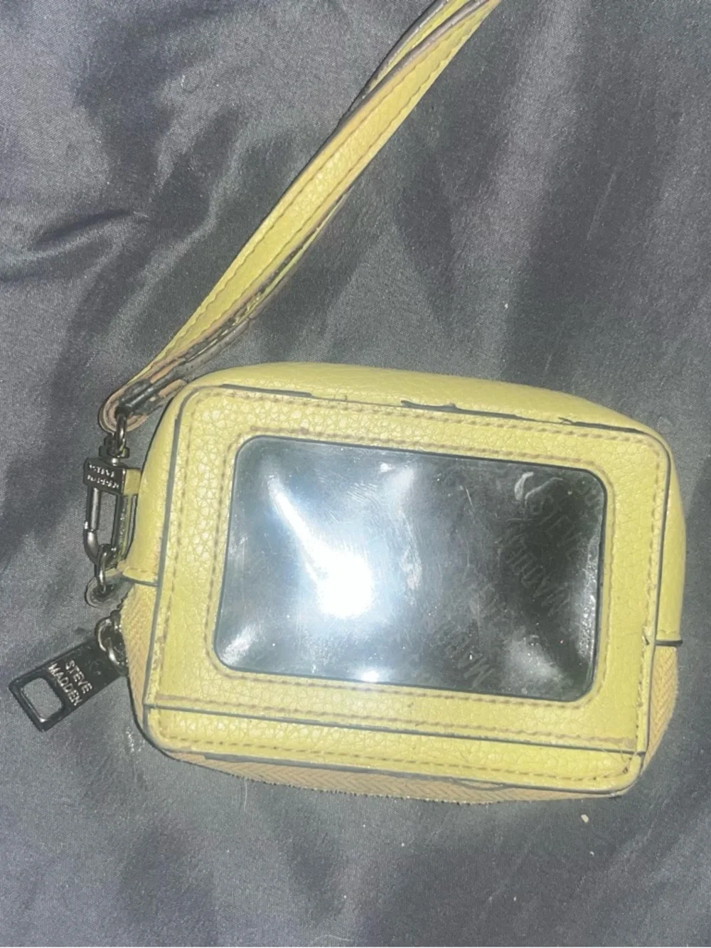 Steve Madden Lime Yellow Wristlet Card Holder